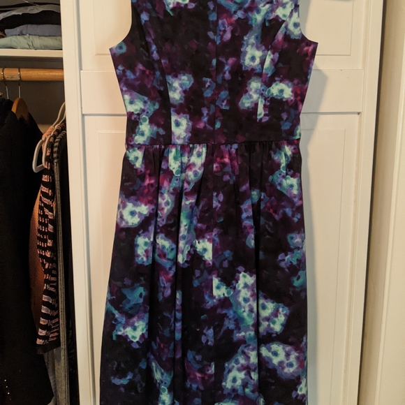 Jessica Simpson dress - Picture 2 of 4